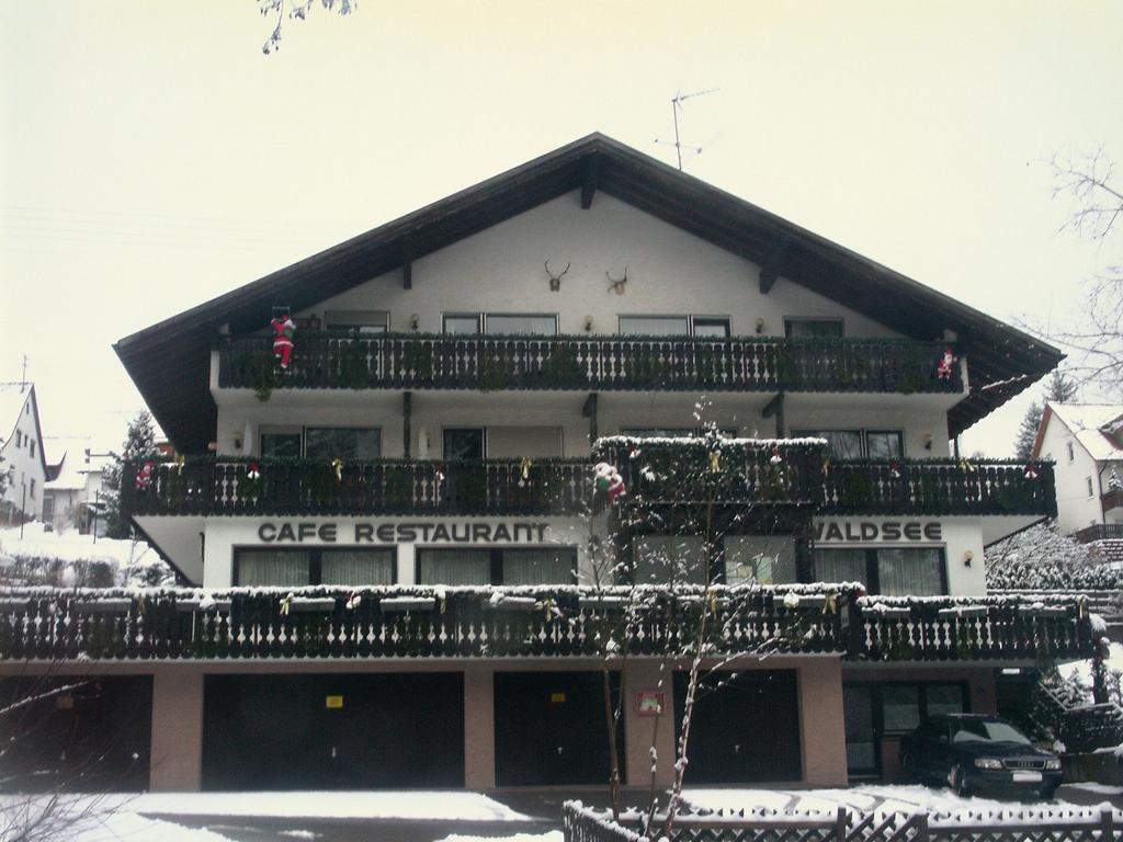 Hotel Waldsee Вальдахталь Экстерьер фото